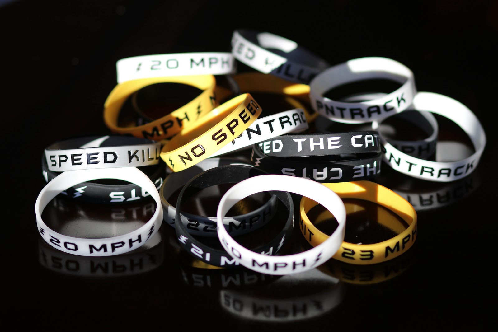 Pile of MPH wristbands